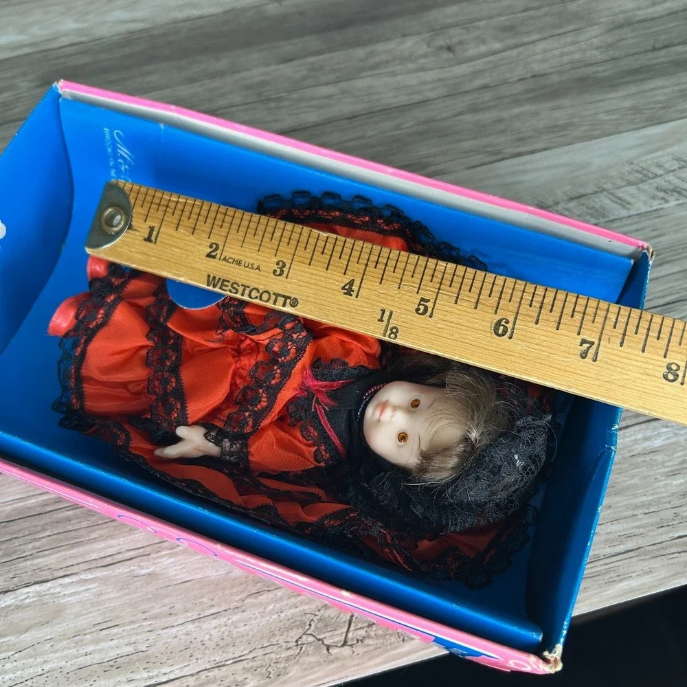 Vintage Shillman Doll Hong Kong 1973 Spanish Senorita Red Dress